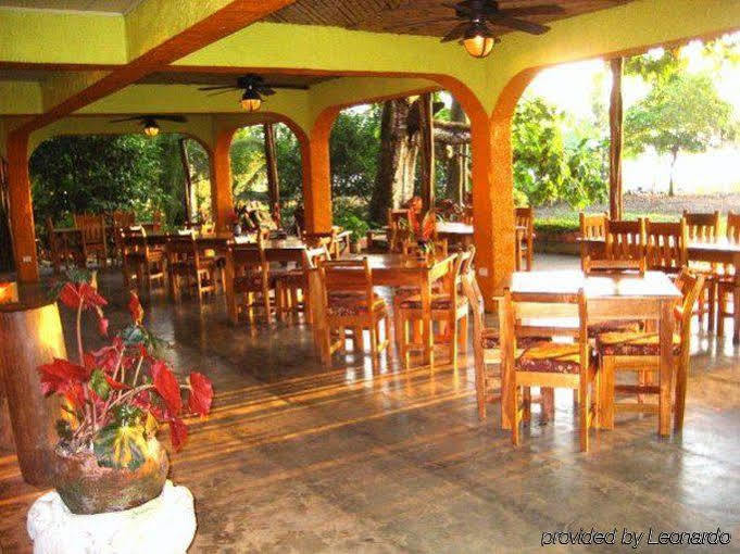 Iguana Lodge Beach Resort Puerto Jiménez Ristorante foto